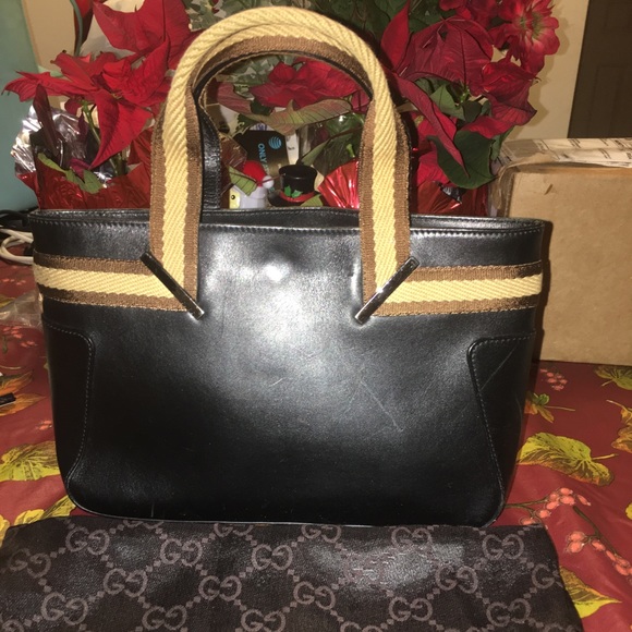 SOLD Authentic Gucci Tote - Picture 3 of 7